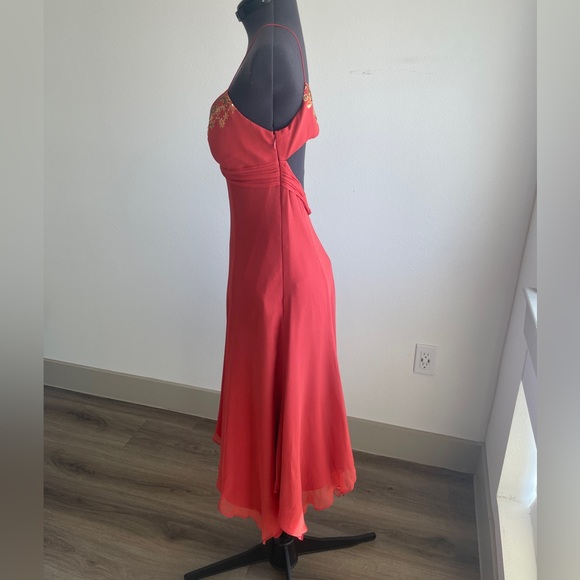 Laundry by Shelli Segal Scarlet Silk Gown - Picture 5 of 8